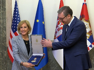 Клаудија Тени: Преносим поздраве од Трампа, нада се доласку у Србију; председник Вучић уручио орден америчкој конгресменки