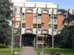 Вештаци утврђују како је избио пожар у "Енјубу“, приступ локалима и даље забрањен 