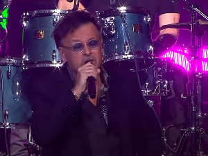 Звучни зид – Џибони