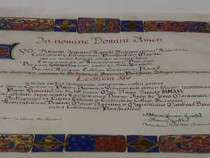 Фотографија записника на пергаменту о избору папе Лава XIV 