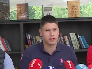 Вучић данас са делегацијом студената коjи се противе блокадама