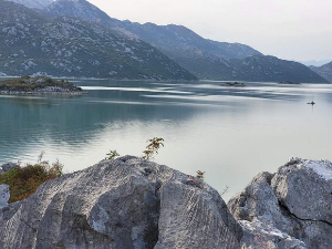 Бешка, сјај острва нара