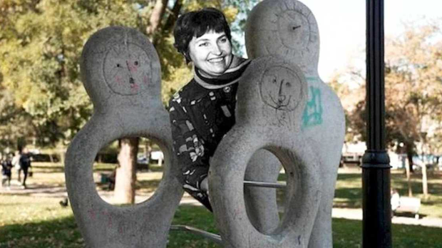 Документарне фусноте – Кад скулптуре нису биле споменици