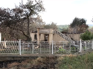 У Топлици после пожара рашчишћавање згаришта и процена штете