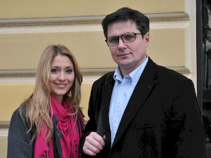 Приђи ближе