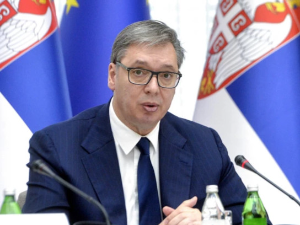 Председник Вучић позвао грађане на мир: Вечерас ухапшене четири особе, повређен један припадник УКП
