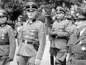 Живот у окупираном Београду 1941-1944: Ред, рад и мир