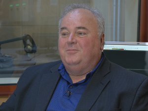 Наши сусрети: Између два континента