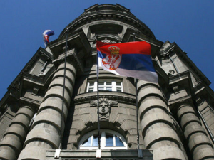 Влада Србије усвојила одлуку о повећању минималца од 1. јануара на 551 евро