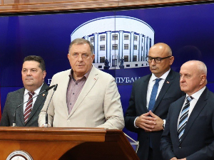 Додик: Мандат ми је дао народ и он ће на референдуму одлучити о мени 