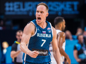 Препелич: Није нормално да неко шутне 13 бацања у завршници (fiba.basketball) Препелич: Није нормално да неко шутне 13 бацања у завршници