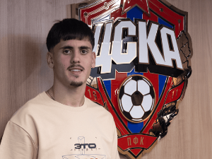 Матија Поповић нови фудбалер ЦСКА: Изабрао сам братски клуб Матија Поповић нови фудбалер ЦСКА: Изабрао сам братски клуб