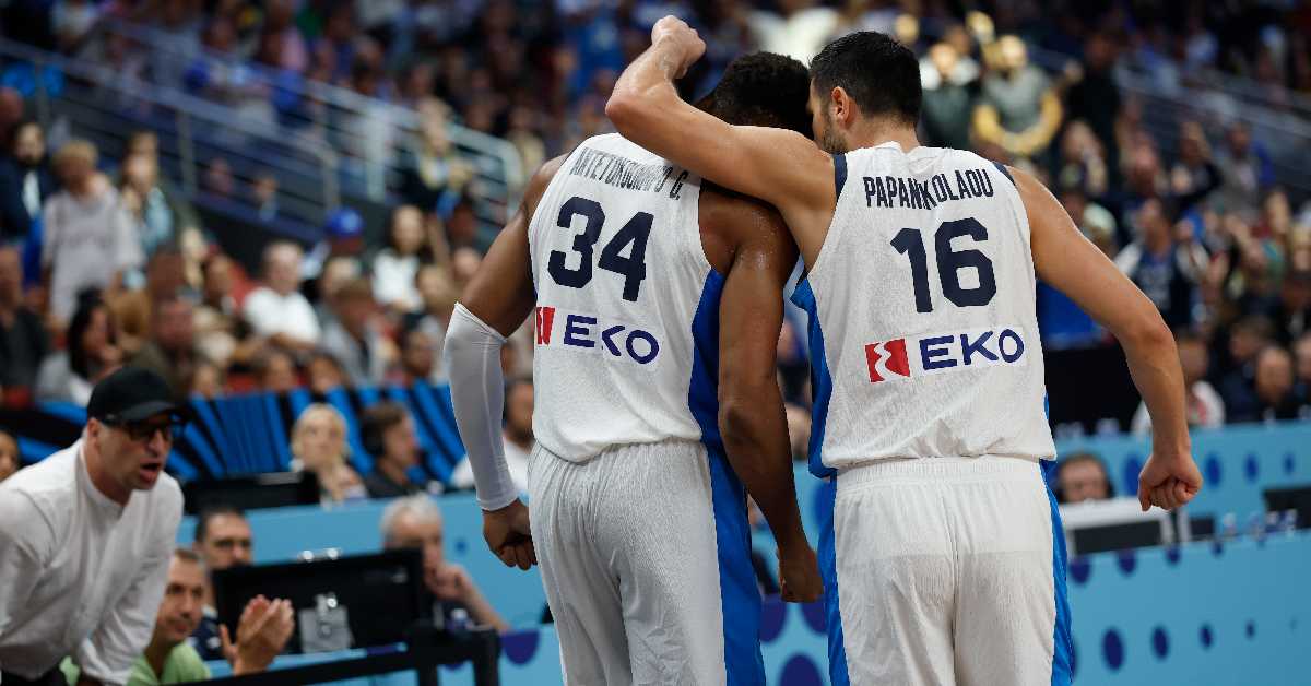 Грчка се коцкала са бронзом, али је после 16 година ипак носи кући Грчка се коцкала са бронзом, али је после 16 година ипак носи кући