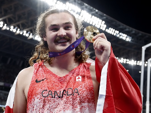 Итан Катцберг рекордом освојио злато на Светском првенству у бацању кладива Итан Катцберг рекордом освојио злато на Светском првенству у бацању кладива