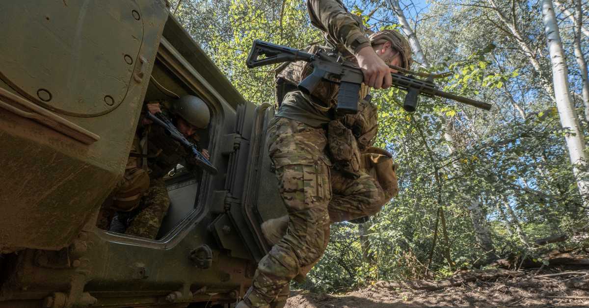 Угашен пожар у складишту горива нуклеарке Запорожје; Напад на Кировоградску област, прекинута струја, поремећена железница