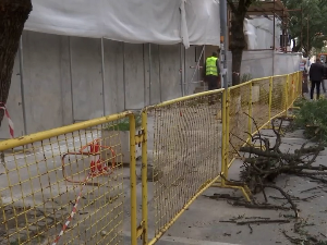 Да ли су предузете све мере безбедности током актуелних радова на фасади крушевачке Гимназије?