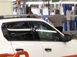 Радници из Марока стигли у крагујевачки Фијат као испомоћ