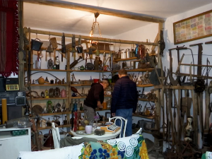 Кућни музеј покућства које се у Српској Црњи користило у прошлом веку