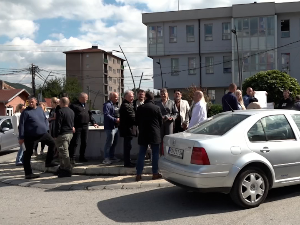 Протест у Зубином Потоку због најављених мера власти у Приштини
