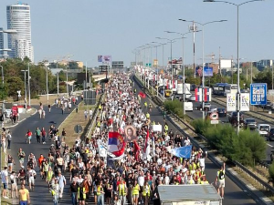 Протестна шетња до МУП-а на Новом Београду, скупови и у Новом Саду, Шапцу и Ужицу