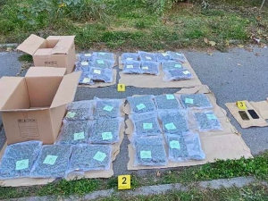 Заплењено 15 килограма марихуане, осумњичени приликом хапшења ударао полицајца