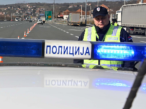 МУП извршио надзор у "Сирмиумбусу" у Сремској Митровици, откривено 67 прекршаја
