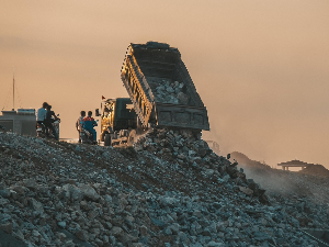 Како Србију „откопати из смећа" – закон примењивати, а одговорне кажњавати Како Србију „откопати из смећа" – закон примењивати, а одговорне кажњавати