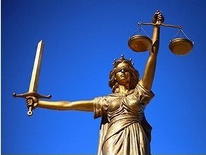 Друштвени уговор и природна права – од мисаоног експеримента до идеологије
