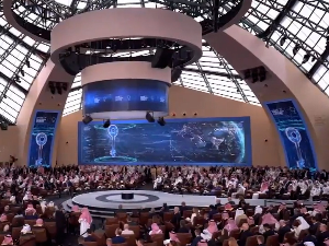 Србија на конференцији о инвестицијама у Ријаду: Главно питање где улагати у будућности  Србија на конференцији о инвестицијама у Ријаду: Главно питање где улагати у будућности