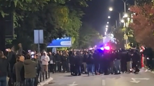 Талас етнички мотивисаних немира у Црној Гори и Словенији Талас етнички мотивисаних немира у Црној Гори и Словенији