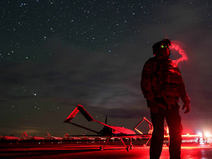 Зашто је Лукашенко набавио најновије оружје из Русије; колико је Кијев погодио руских рафинерија (Tanjug/AP / Evgeniy Maloletka) Зашто је Лукашенко набавио најновије оружје из Русије; колико је Кијев погодио руских рафинерија