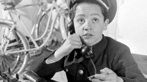 Документарне фусноте – Часна пионирска