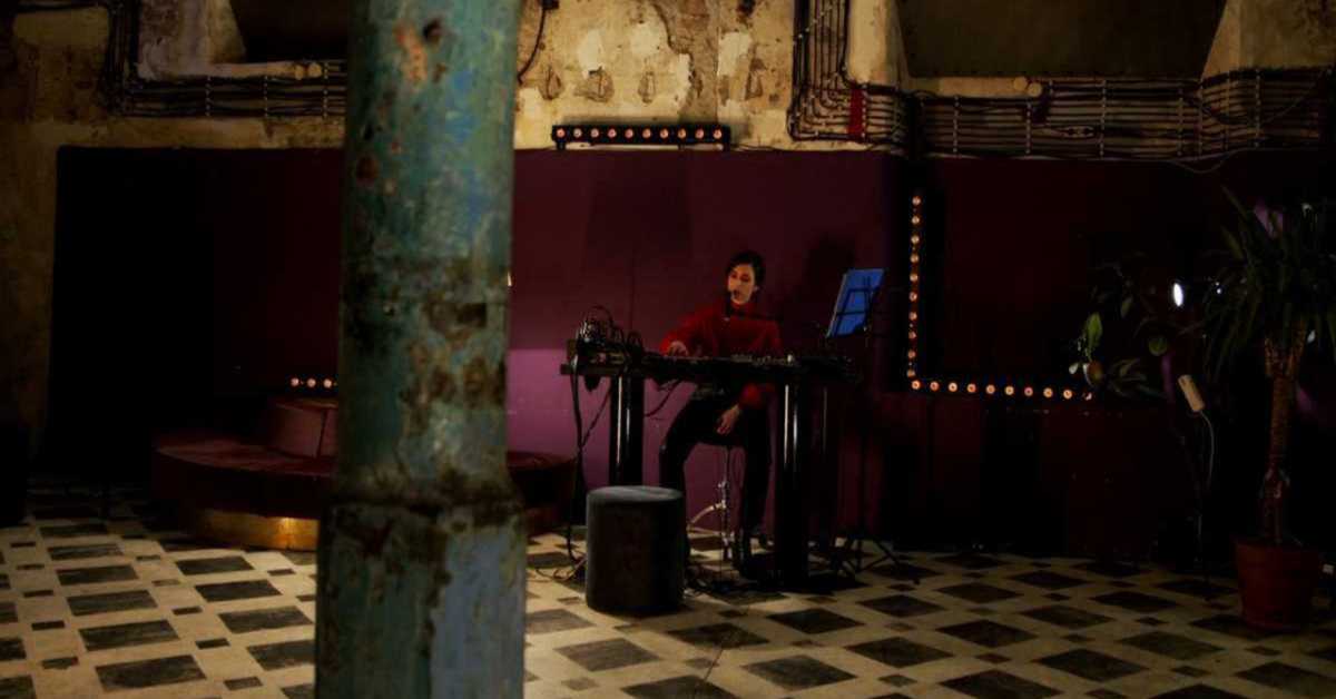 United We Stream Balkan: Умбра