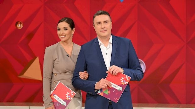 Пловидба ћириличном барком