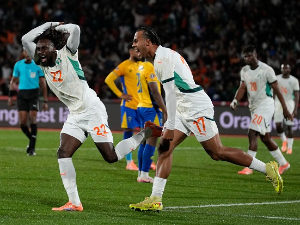 Преокрет Обале Слоноваче за прво место у групи, Канга стрелац за Габон