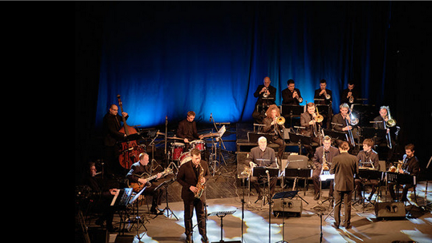 Биг Бенд РТС: Далеко и давно 