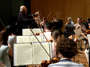 Београдска филхармонија обележава 90. рођендан Зубина Мехте концертима у Мумбају