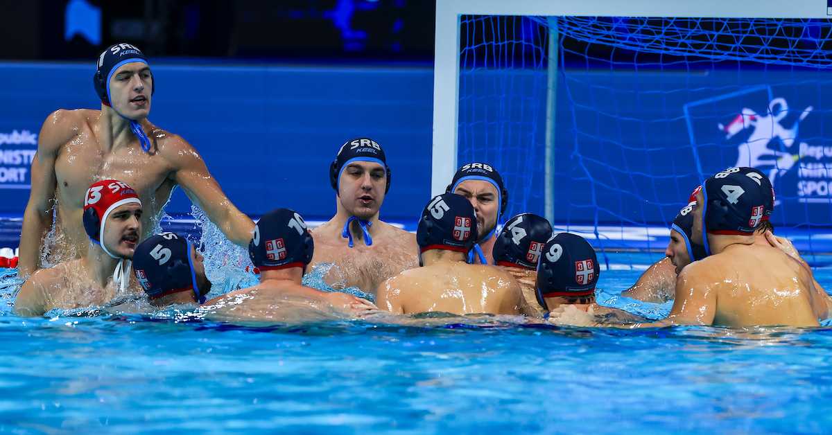 Србија убедљиво води после првог полувремена против Француске