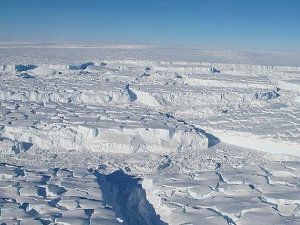 Шта се све крије испод антарктичког леденог царства – нова мапа открива тајни свет