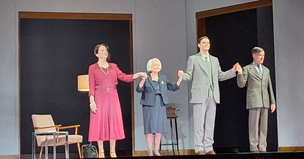 Позориште Јозефштат: Ратна сећања фројлајн Помсел