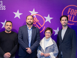 Политички дијалог ромских партија