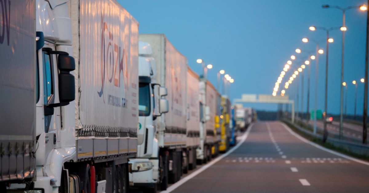 Превозници из региона најављују блокаде теретних граничних терминала – шта је повод великог протеста