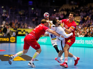 Србија поражена од Аустрије, Шпанија ковач српске среће