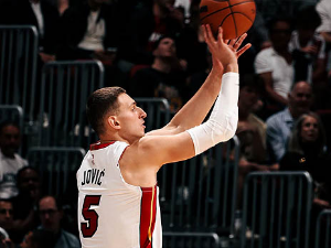 Мајами изненадио Детроит уз солидан допринос Јовића