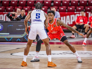 Хапоелово мучење и ипак славље против Ефеса пред Партизан