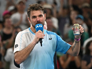 Фриц елиминисао Вавринку, ветеран се са пивом у рукама опростио од Мелбурна