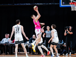 Велики преокрет Меге за победу над Илиријом