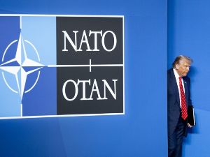 Како је Трамп најновијим коментарима разбеснео НАТО савезнике