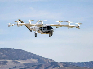 Летећи таксији за Експо 2027 - између футуризма "Петог елемента“, безбедности и чартер реалности