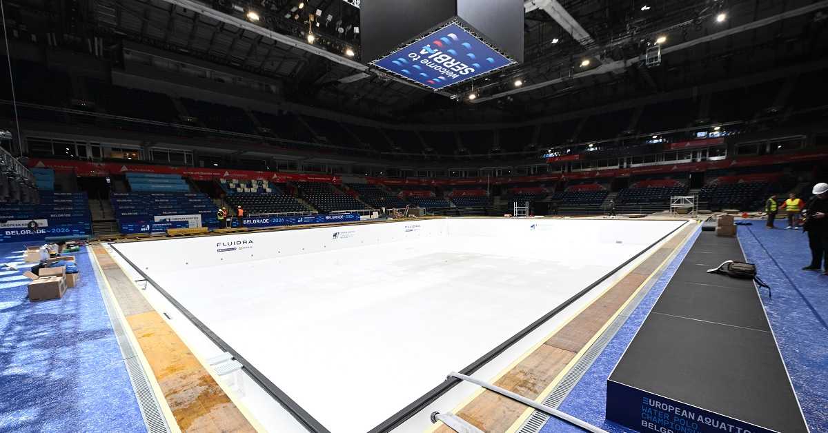 Почело пуњење базена у "Арени", Јеленић и Кешељ очекују спектакл и медаљу "делфина"